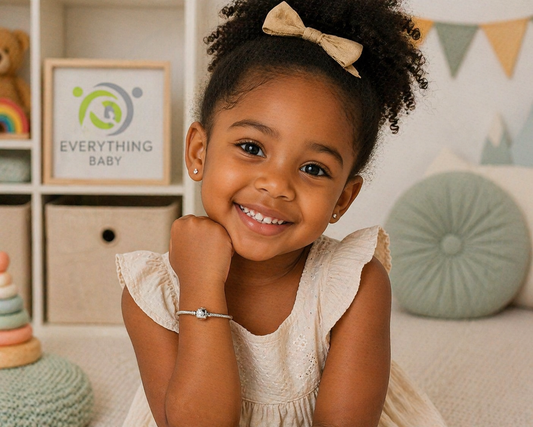 Bracelet "Love" Charm Holder
